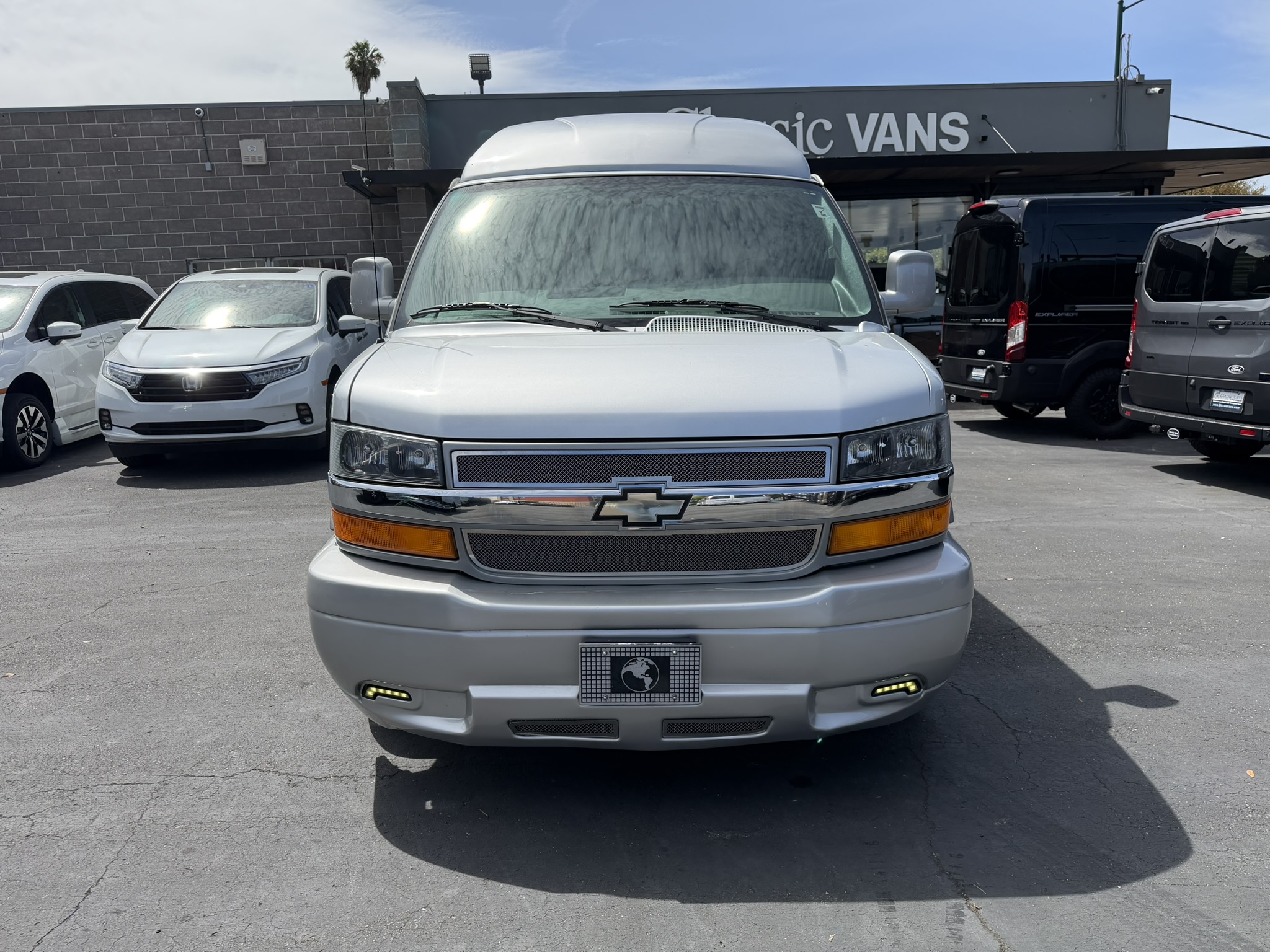chevrolet express cargo 2017 1GCWGBFG2H1136478 image chevrolet express cargo 2017 1GCWGBFG2H1136478 image